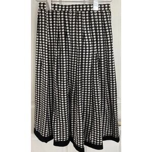Vintage Robert Warren Petites Silk Black White Houndstooth Skirt, Size 4 / Small